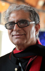 Portret Deepak Chopra