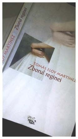 Coperta: Zborul Reginei