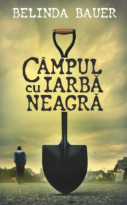 Coperta: Câmpul cu iarbă neagră